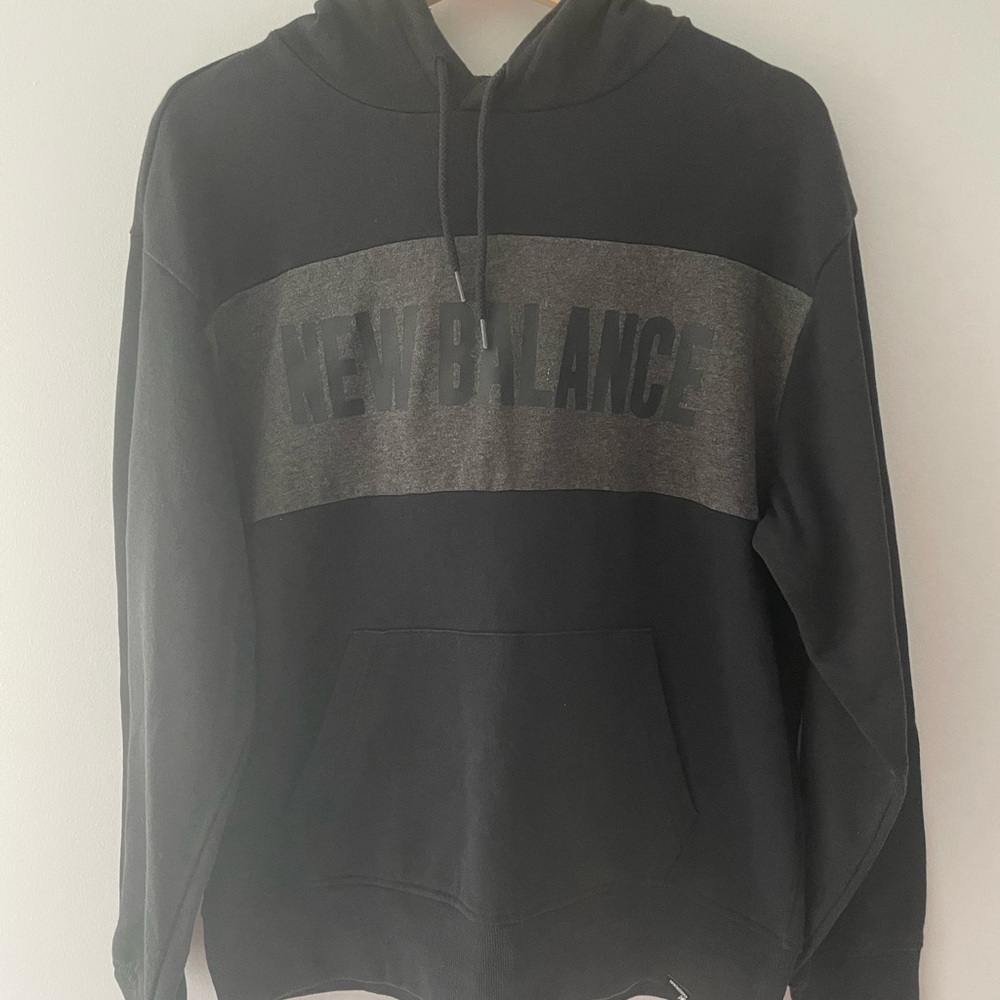 New Balance Men's Charcoal Gray Hoodie